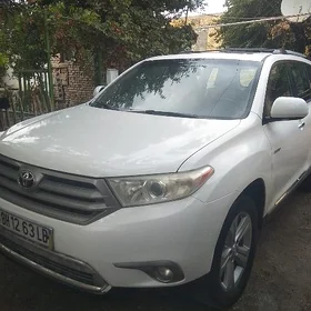 Toyota Highlander 2012