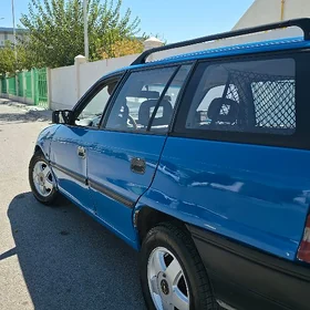 Opel Astra 1993