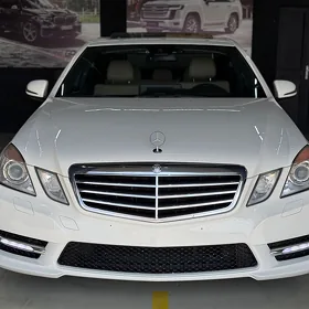 Mercedes-Benz E350 2011
