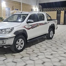 Toyota Hilux 2019