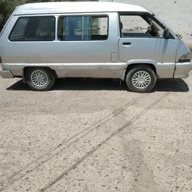 Toyota Town Ace 1985