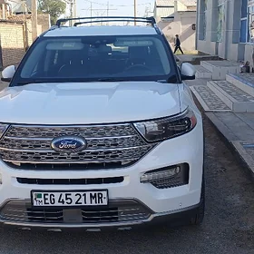 Ford Explorer 2021