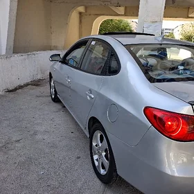 Hyundai Elantra 2010