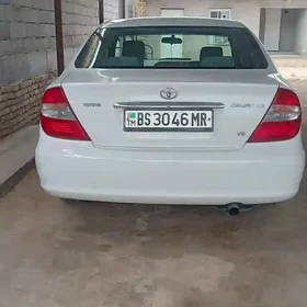 Toyota Camry 2004
