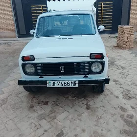 Lada Niva 1980