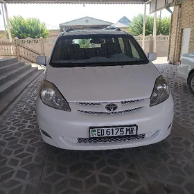 Toyota Sienna 2006