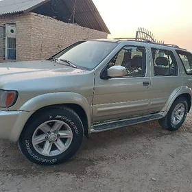 Infiniti QX4 1999