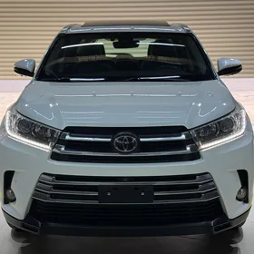 Toyota Highlander 2018
