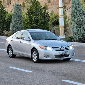 Toyota Camry 2010