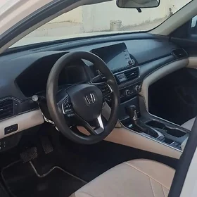 Honda Accord 2018