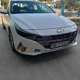 Hyundai Elantra 2021