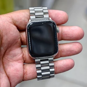 Apple watch 8