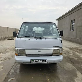 Toyota Hiace 1989