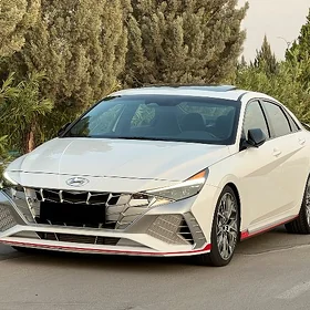 Hyundai Elantra 2023