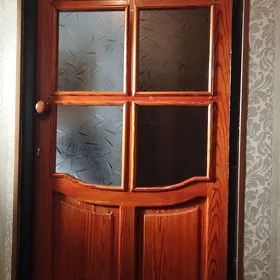 двери