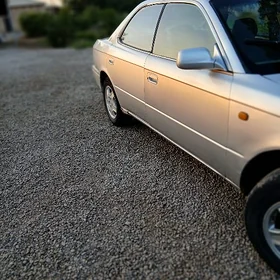 Toyota Vista 1996