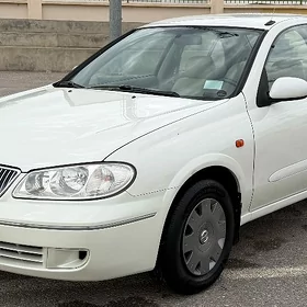 Nissan Sunny 2008