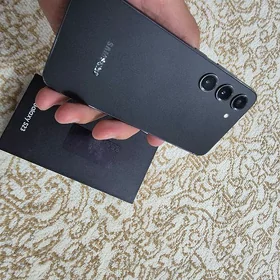 Samsung S23