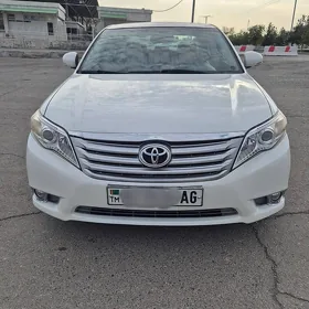 Toyota Avalon 2010