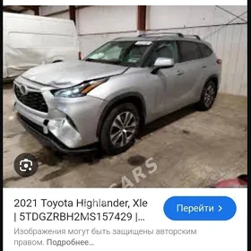 Toyota Highlander 2021