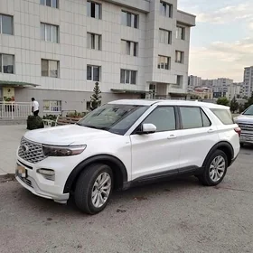 Ford Explorer 2022