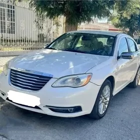 Chrysler 200 2013
