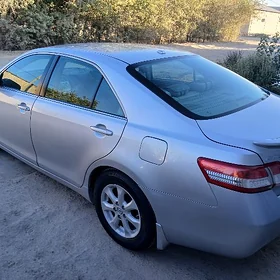 Toyota Camry 2010