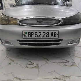 Ford Mondeo 1999