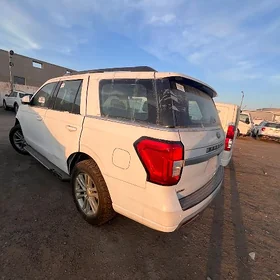 Ford Expedition 2023