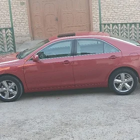 Toyota Camry 2011