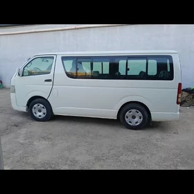 Toyota Hiace 2007