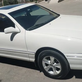Toyota Avalon 1999