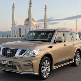 Nissan Patrol 2010