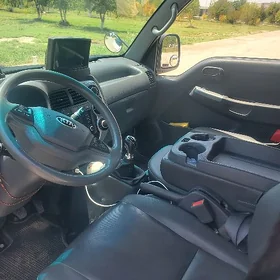 Kia Bongo 2018