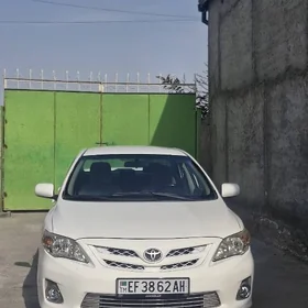Toyota Corolla 2011