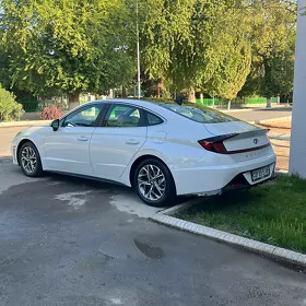 Hyundai Sonata 2022