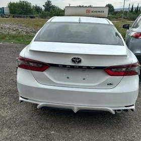Toyota Camry 2023