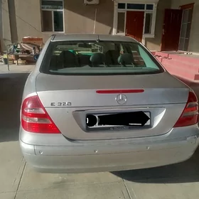 Mercedes-Benz E320 2003
