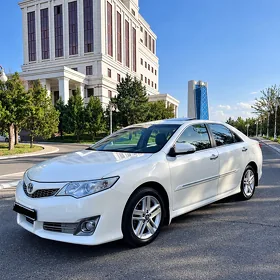 Toyota Camry 2013