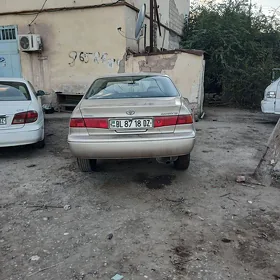 Toyota Camry 1999