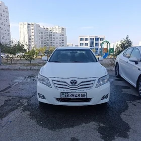 Toyota Camry 2010