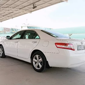 Toyota Camry 2010