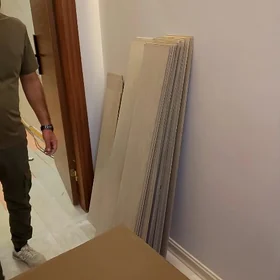 Laminant pol aýna gapy alýas