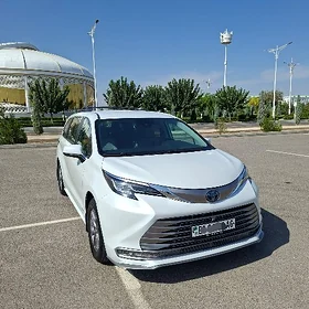 Toyota Sienna 2021
