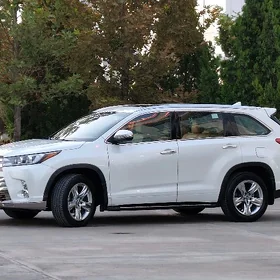 Toyota Highlander 2017