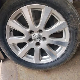 17 disga tayota