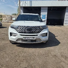 Ford Explorer 2021