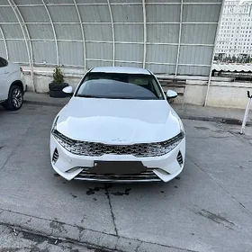 Kia K5 2022
