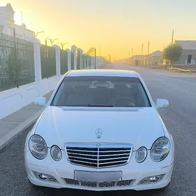 Mercedes-Benz E320 2008
