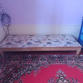 стол